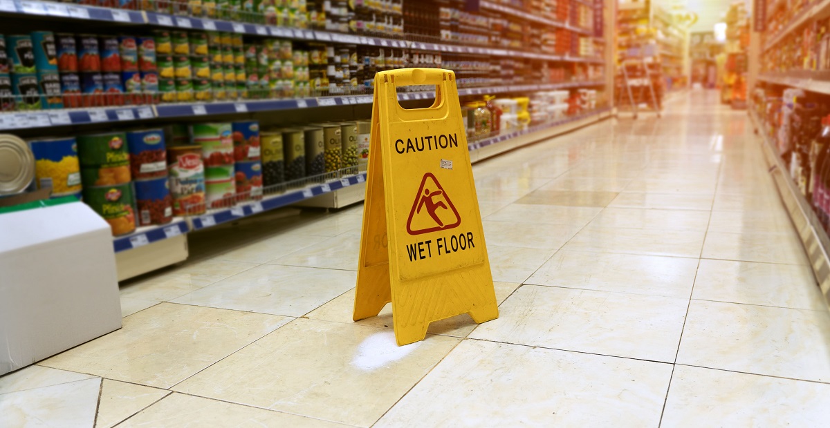 Holiday Safety Tips for Retail Employees AmTrust Financial